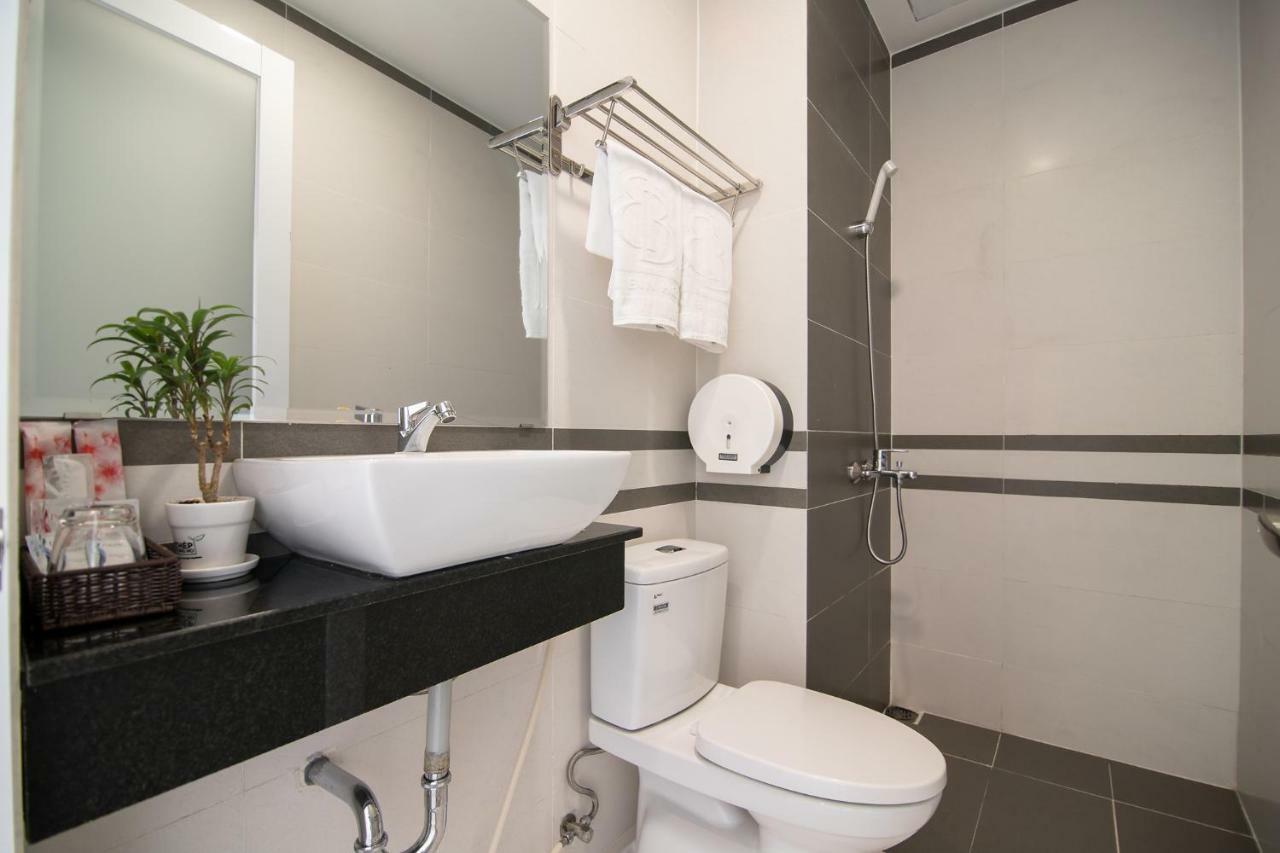 Bin Bin Hotel 4 - Near Sunrise City D7 Ho Chi Minh Zewnętrze zdjęcie